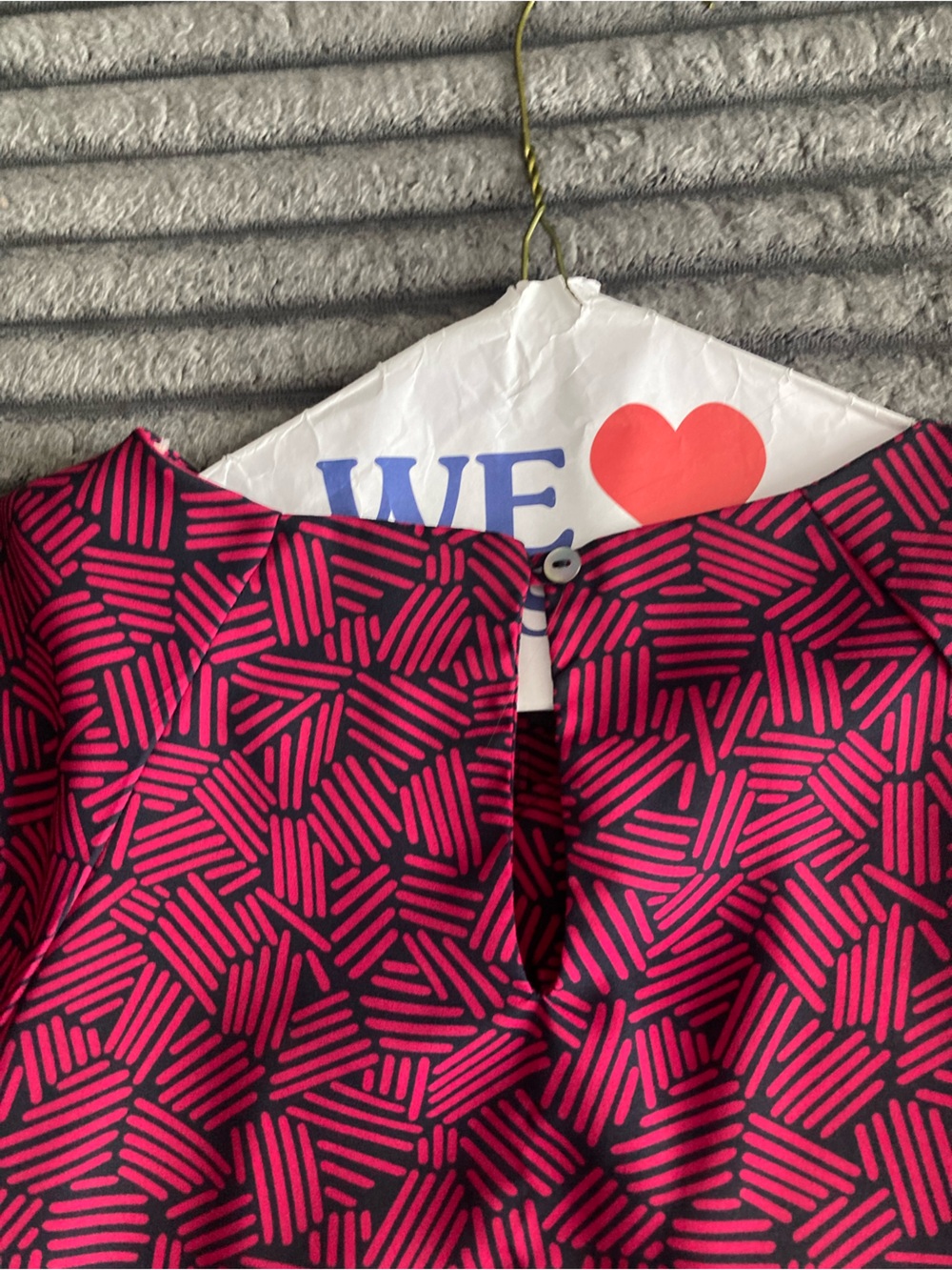 Patterned Top - Picture 5 of 6